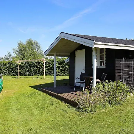8 Person Holiday Home In Horve-By Traum *