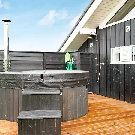 8 Person Holiday Home In Horve-By Traum Ferienhaus *
