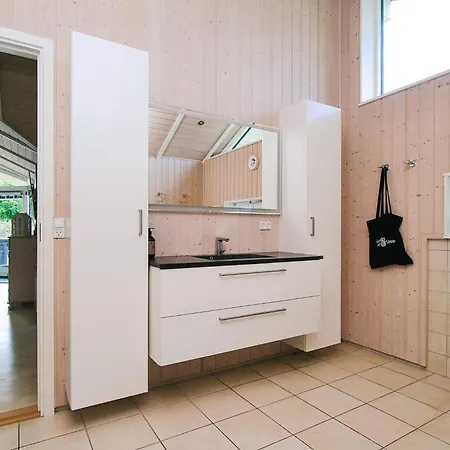 8 Person Holiday Home In Horve-By Traum Ferienhaus Hørve