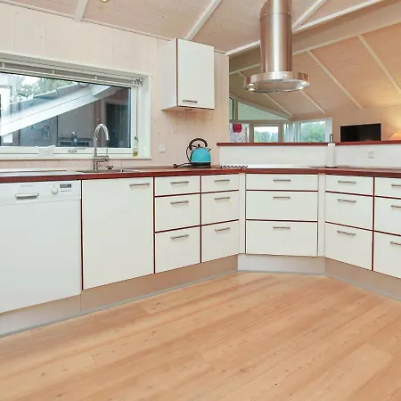 8 Person Holiday Home In Horve-By Traum Hørve