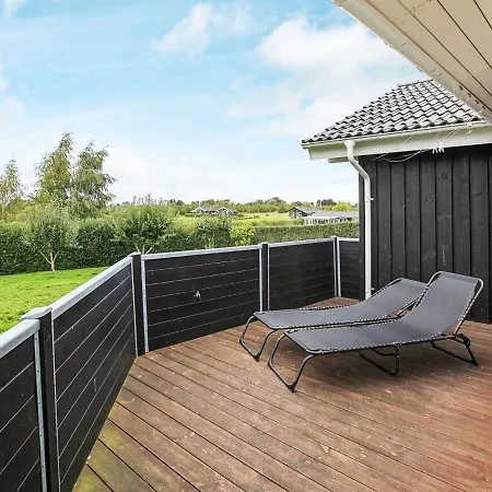 8 Person Holiday Home In Horve-By Traum Hørve
